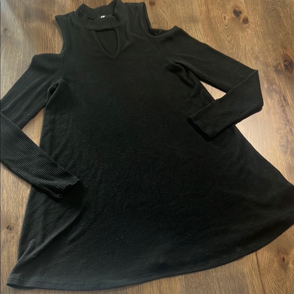 IZ Byer Black Cold Shoulder Dress XS